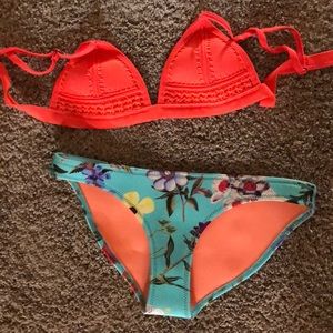 triangl swim suit